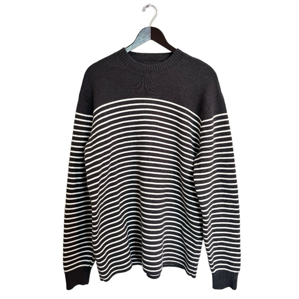 Everlane Merino Wool Striped Crew Sweater in Dark Gray and White